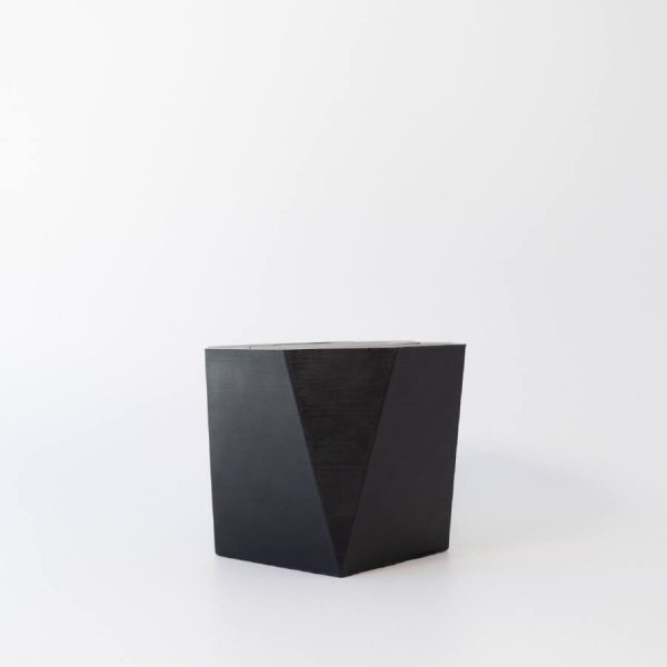 Buddy pet urn. Image of faceted garden urn in black.
