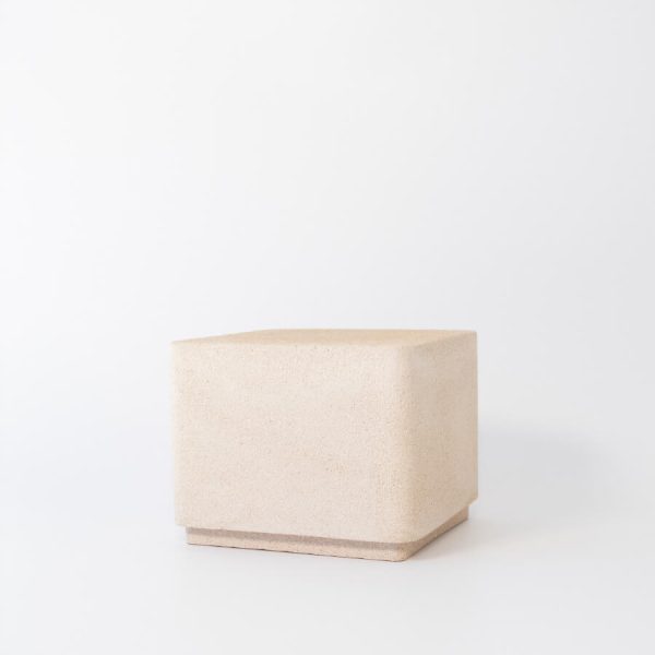 Buddy pet urn. Image of low garden urn in bath stone.