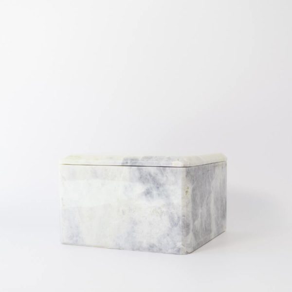 Buddy pet urn. Image of marble chest urn in emerald.