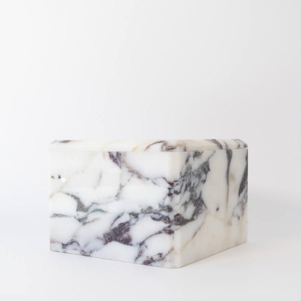 Buddy pet urn. Image of marble chest urn in viola calacatta.